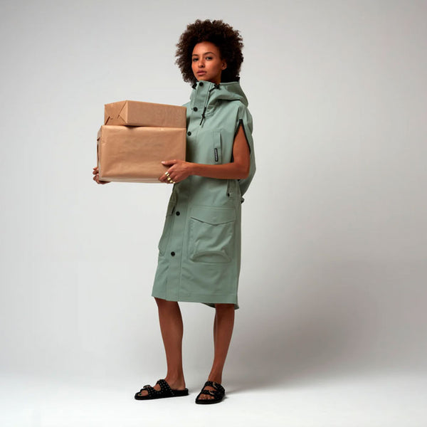 Regenparka «Hot Summer» in iceberg green von Gofranck