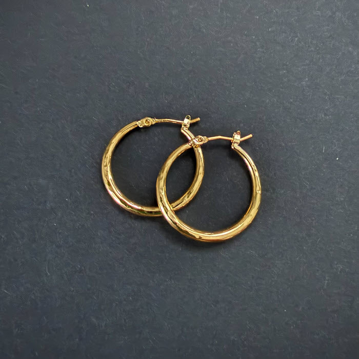 Ohrringe «CREOLES M» von exquises indecises