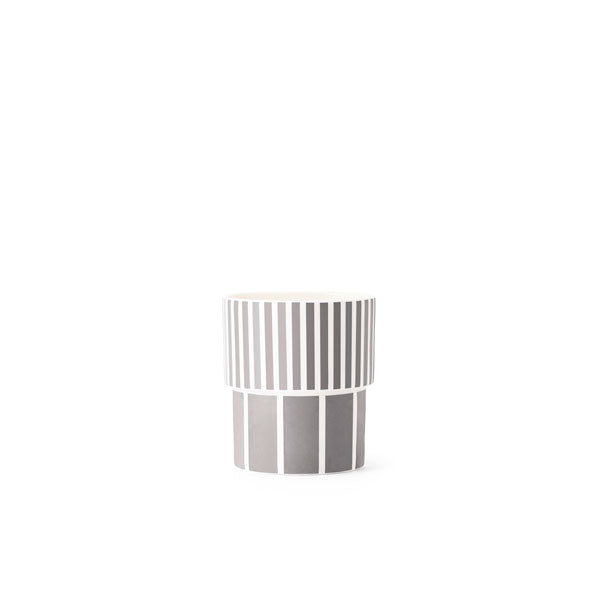 Lolli Cup 17 cl Metal Grey von Normann Copenhagen
