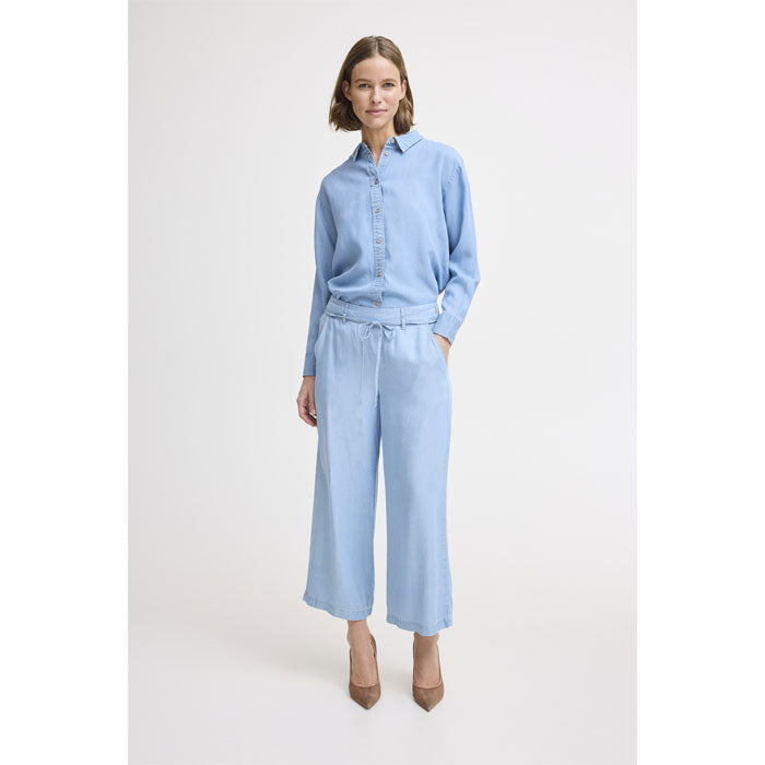 Cropped Jeanshose «Kosmo» in hellblau von b.young