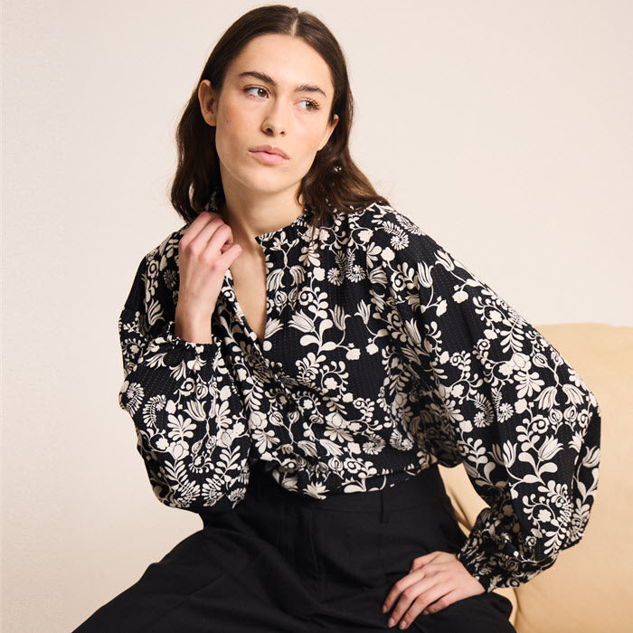 Bluse «Gocina» in schwarz/weiss von ICHI
