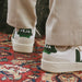 Sneakers «V-90 Leather» in Extra-White Cyprus von VEJA