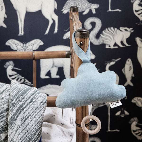 Musik Mobile «Denim Cloud» in light blue von Ferm Living