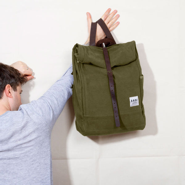 Organic Cotton Roll-Over Rucksack «dark green» von BADI Culture