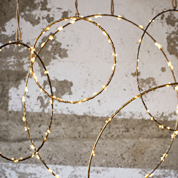 Indoor «WIRE LIGHTS» black von Madam Stoltz